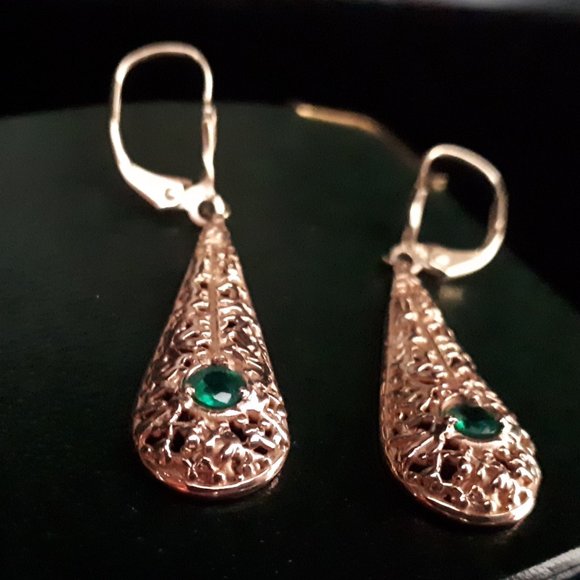 OOAK 14K Gold and Emerald Earrings - Picture 4 of 11